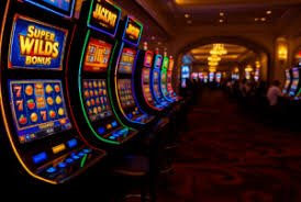 Filipino player browsing jl100 sports betting platform on mobile phone